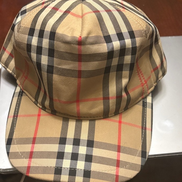 Burberry Vintage Archive Beige Check Cap - Picture 1 of 6
